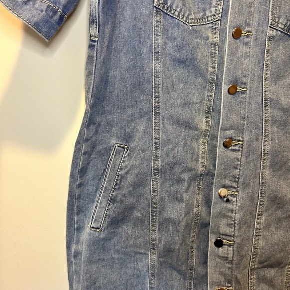 Shein Curve Plus Size 0XL Denim Short Sleeve Shirt Dress Pockets - Picture 3 of 6